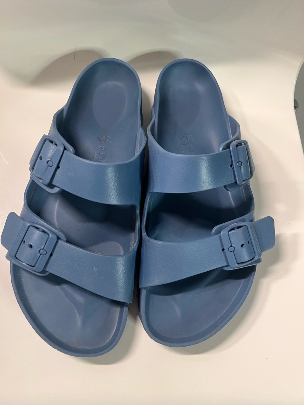 Men's Birkenstock Casual Dual-Buckle Slide Sandals in Dusty Blue Size 11